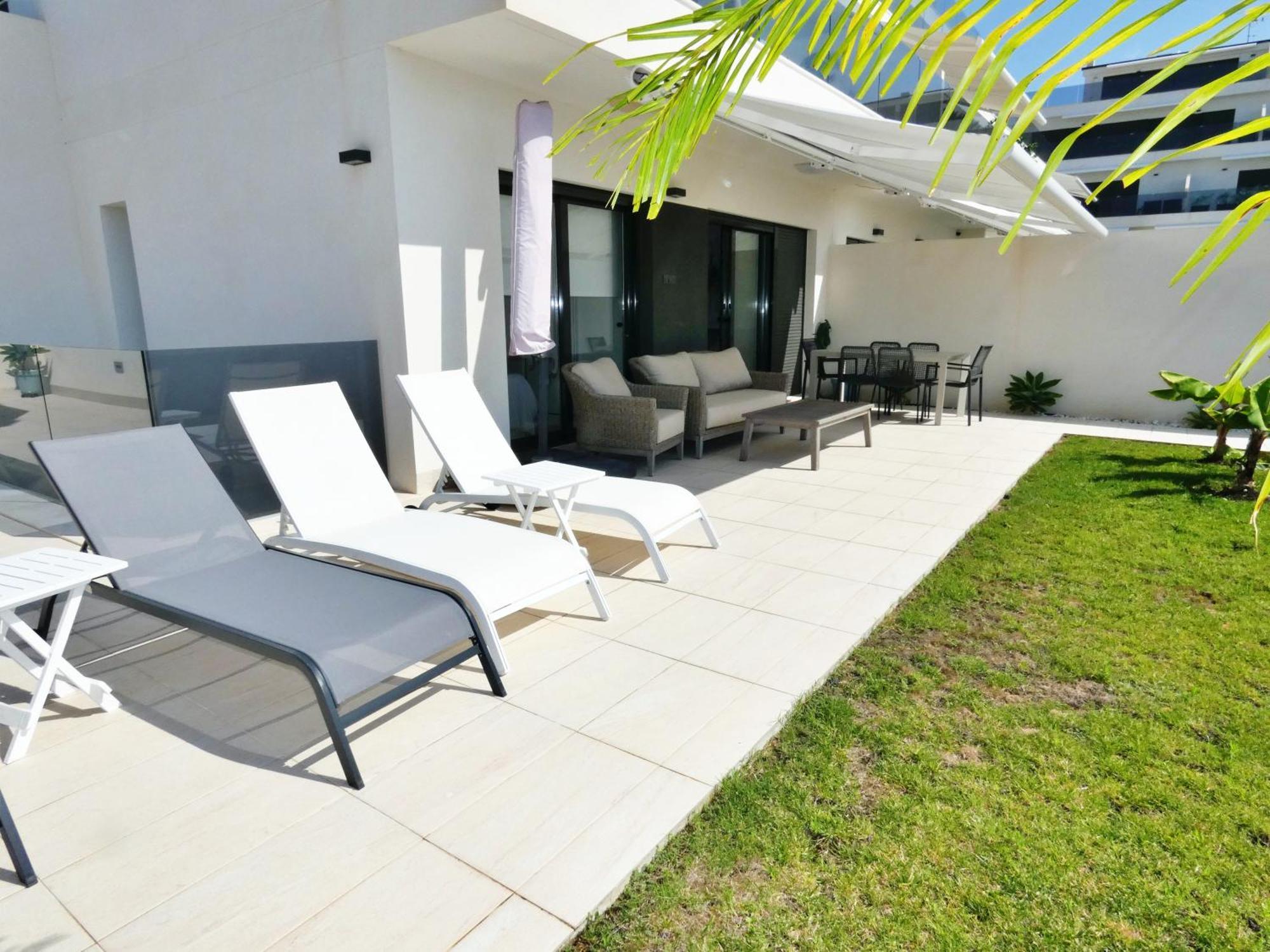 London Beach Benidorm Финестрат Екстериор снимка